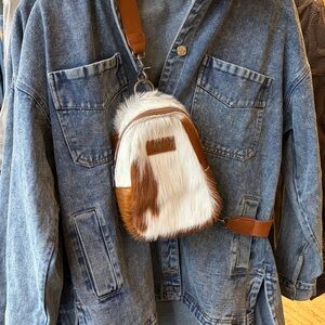 Wrangler Brown and White Crossbody Bag